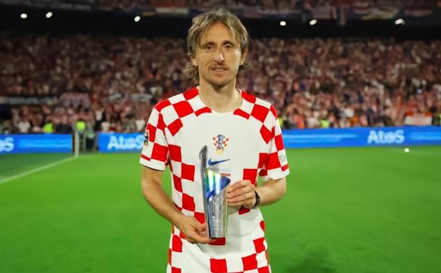 天天看片日日夜夜